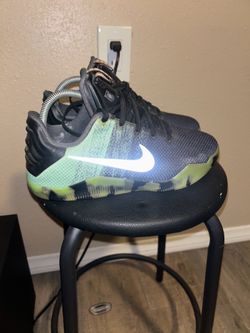 Kobe 11 all star size 7Y