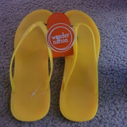 New Girls Sandals Size 3