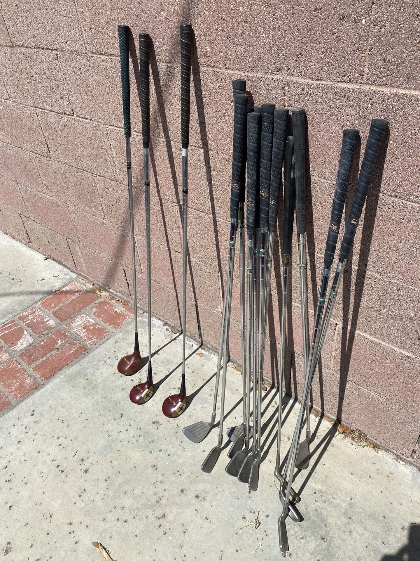 Del Mar Striker Golf Clubs
