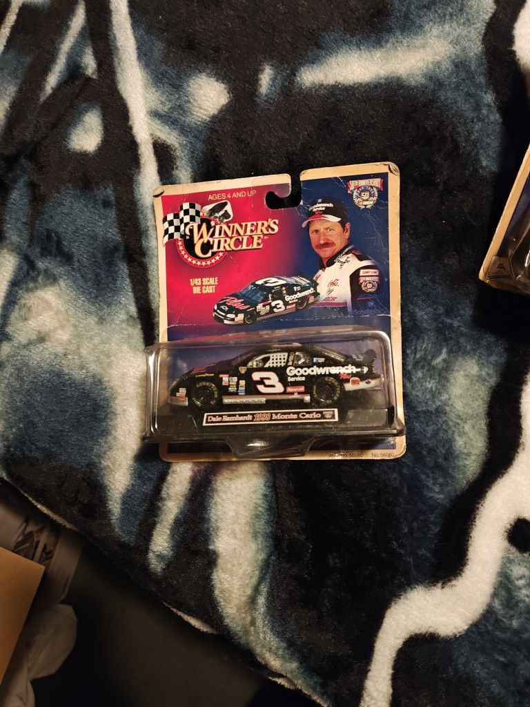 DALE EARNHARDT CAR