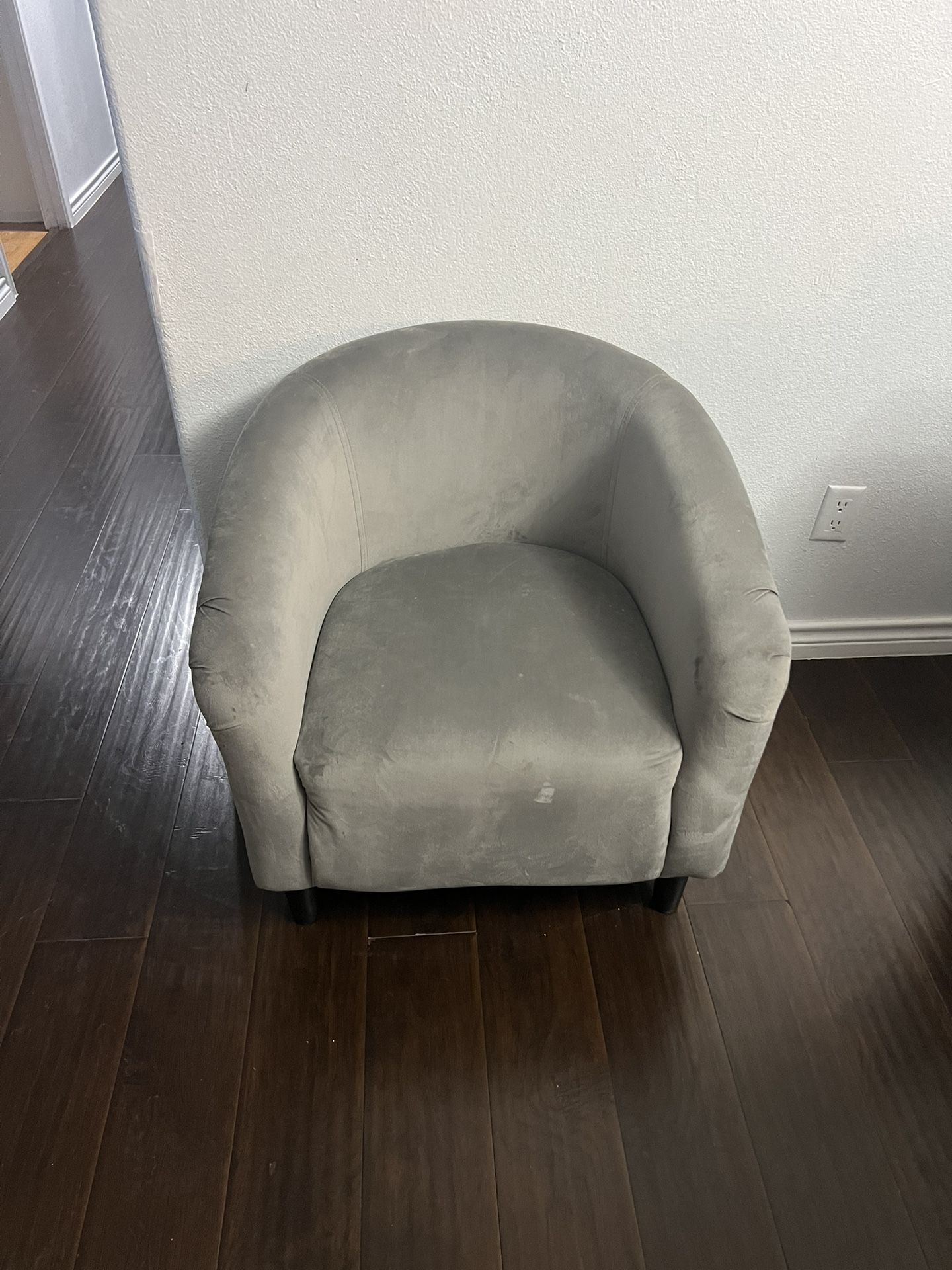 Accent Chairs