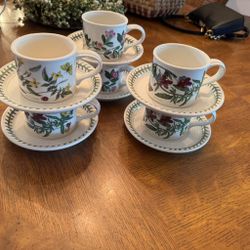 Portmerion - Botanic Garden Cups And Saucers 