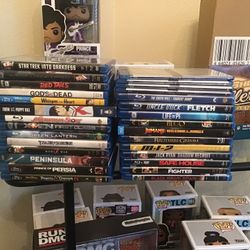 Lot Of 29 Blu-ray Discs With A Total Of 31 Movies Due To 2 Double Features 