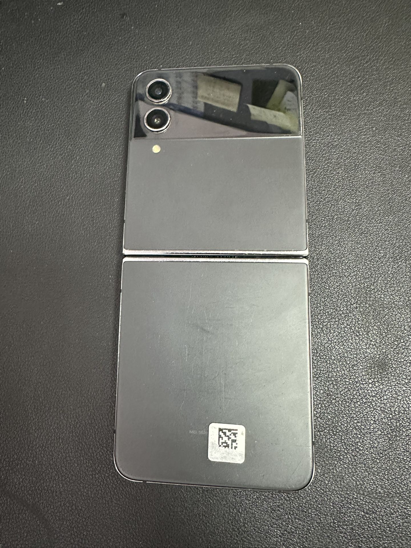 Samsung Galaxy Z Flip 4 5G Black 128Gb Unlocked Perfect