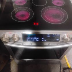 Samsung.  Range Electric 