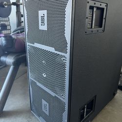 JBL LINE ARRAY VERTEC SUBWOOFERS 