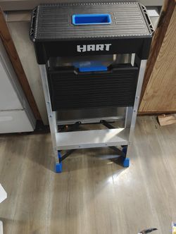 HART Aluminum 2 Step Ladder