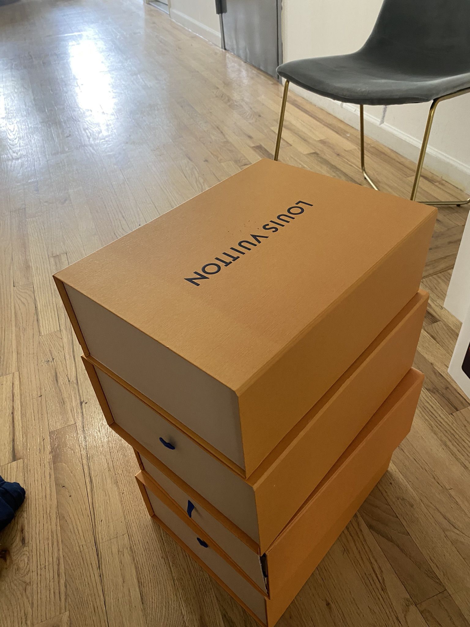 5 Empty Louis Vuitton Boxes for Sale in Brooklyn, NY - OfferUp