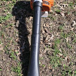Sopladora stihl 86C 140 dollares