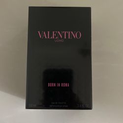 Valentino Uomo Born in Roma