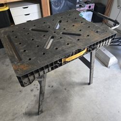 Dewalt Collapsible Table. 