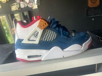 jordan 4s size 4.5