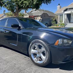 Charger 2014