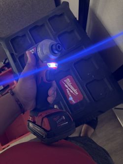 Milwaukee M18 Drill