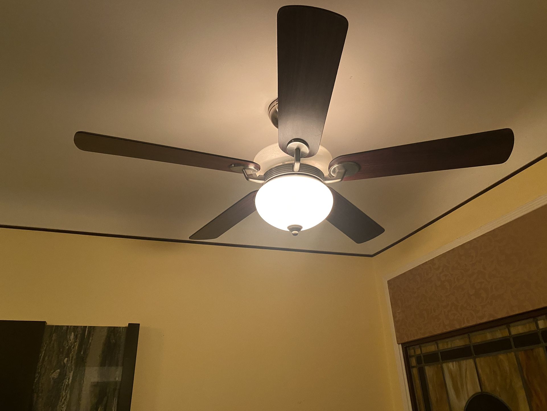 Ceiling Fan With Remote