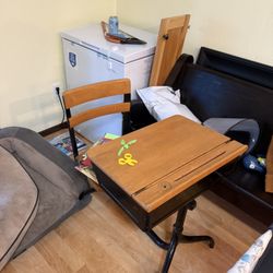 Free - Vintage Children’s Desk
