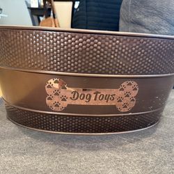 Copper Dog Toy Bin