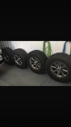 Tires and rims. 37.5x10.5x20 BF Goodrich offRam 2500
