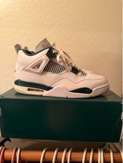 Air Jordan 4 oxidized green