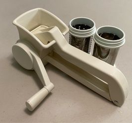 3 PIECE ROTARY GRATER