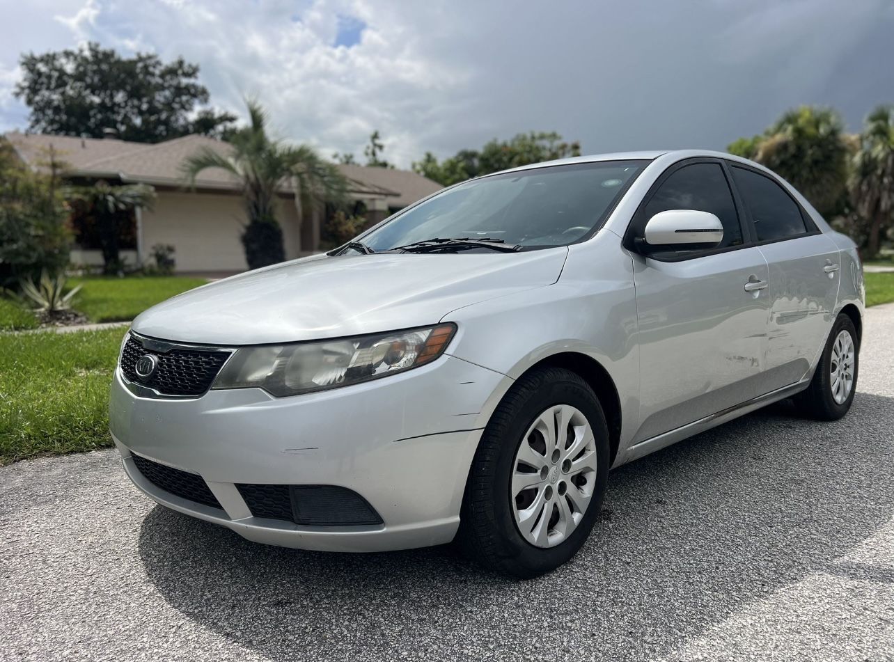 Kia Forte Ex 2011