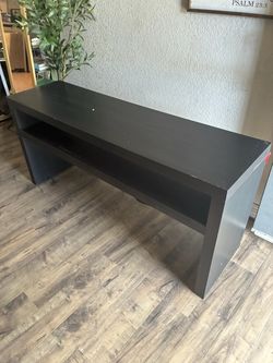 Free Entry Table