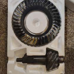 Brand New Yukon High Performance Ford 9" 4:30 Gear Ratio Ring + Pinion 