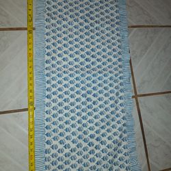 Short table runner floral