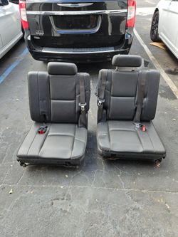 Tahoe suburban 3rd row seat