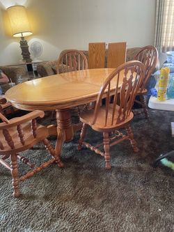 Oak dining room set