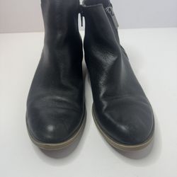 Kensie Ghita Black Leather Side Zip Booties Size 7.5M