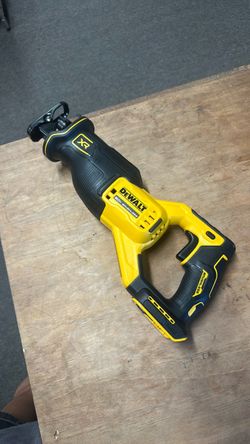 DEWALT 20V MAX Cordless Brushless Reciprocating Saw (Tool Only)