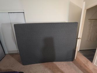 Qeen bed cooling ventilation