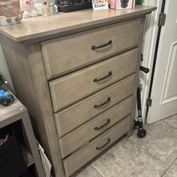 Grey 5 Drawer Dresser 