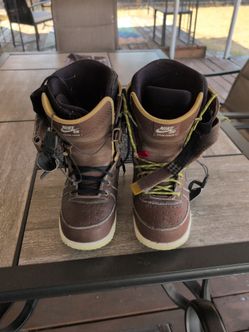 Nike SB snowboarding boots size 10.5