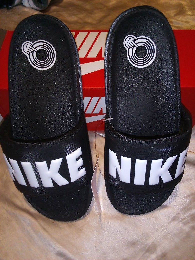 Nike Off Court Slides