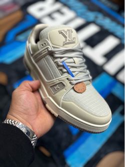 LV trainers size 44