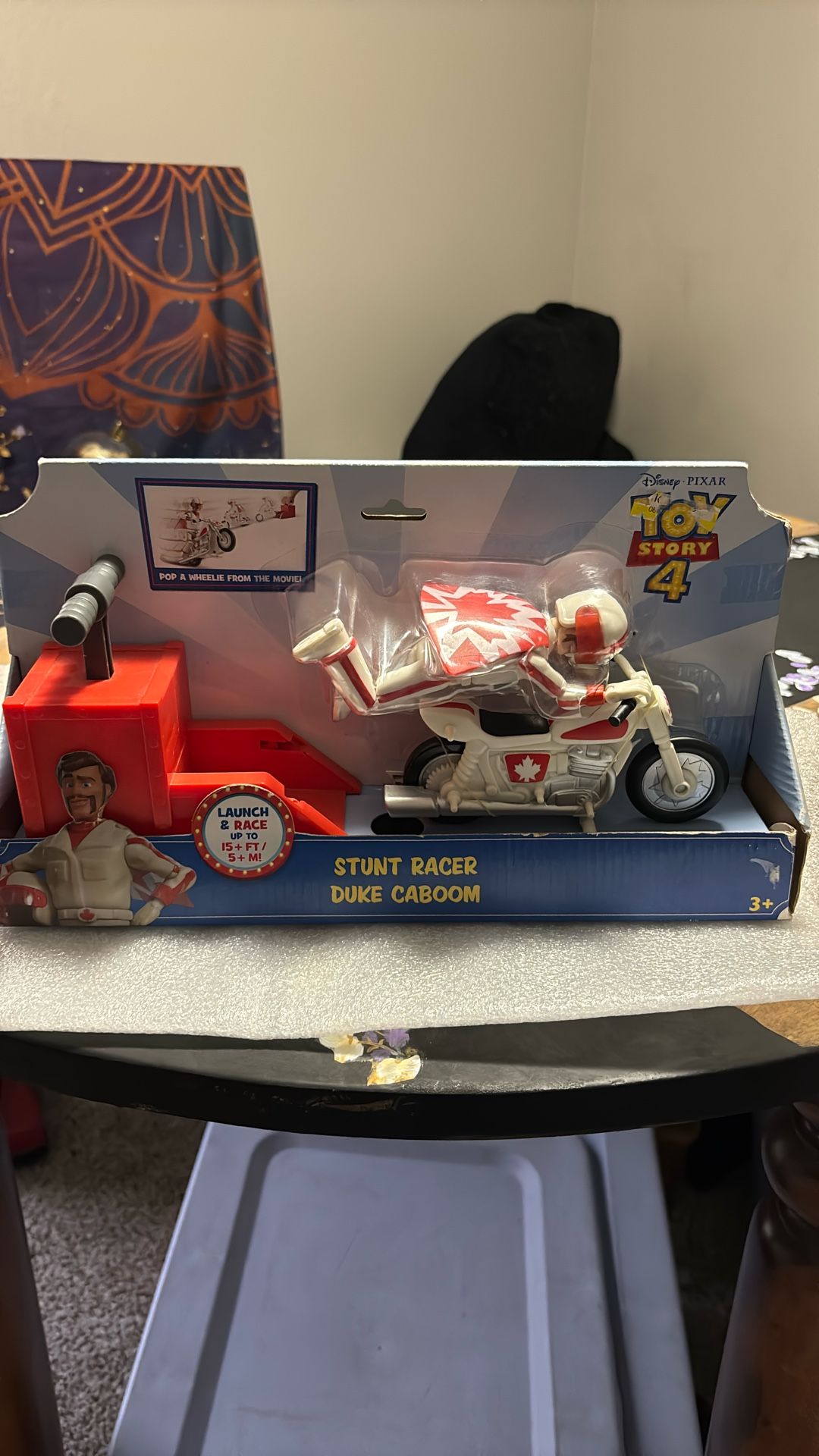Toy Story, Four Stunt Racer, Duke Cabin