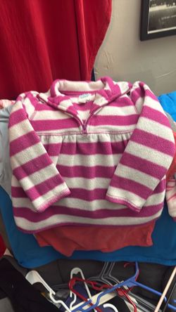 Girls old navy sweater size 4t