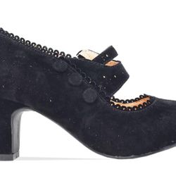 Women's Shoes Size 9