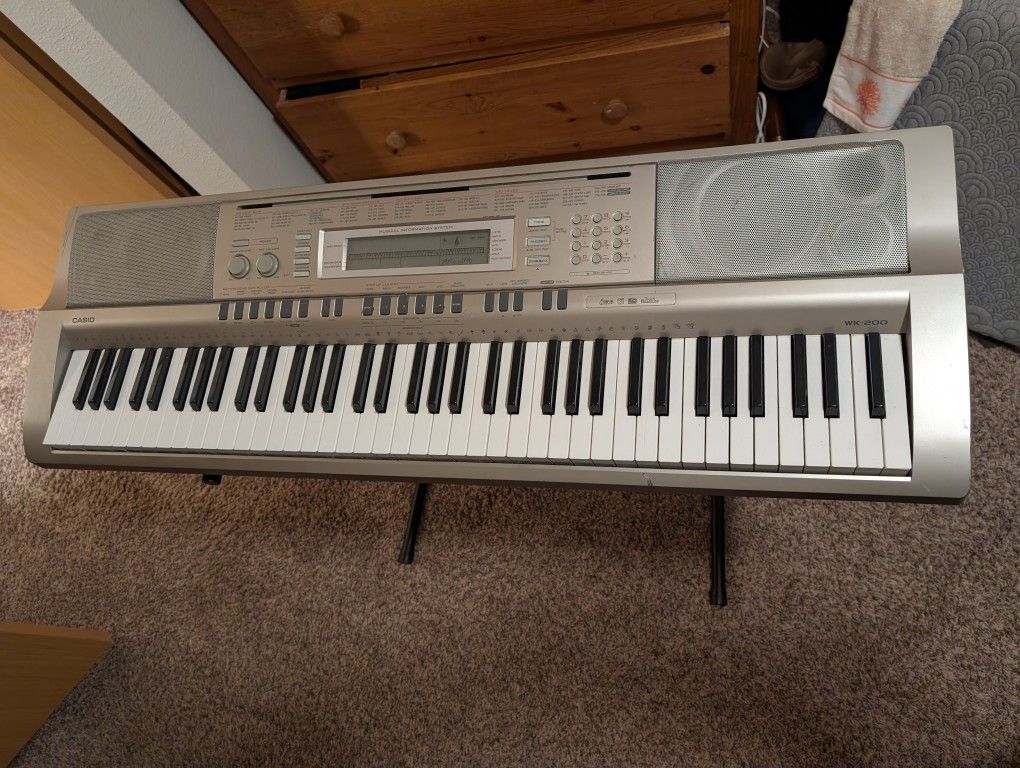 Casio WK-200