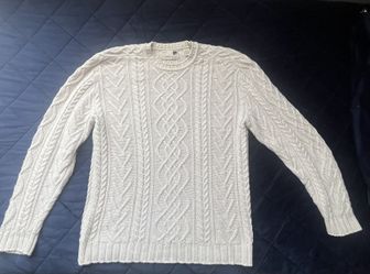 White Crewneck Cable Knit Pullover Sweater