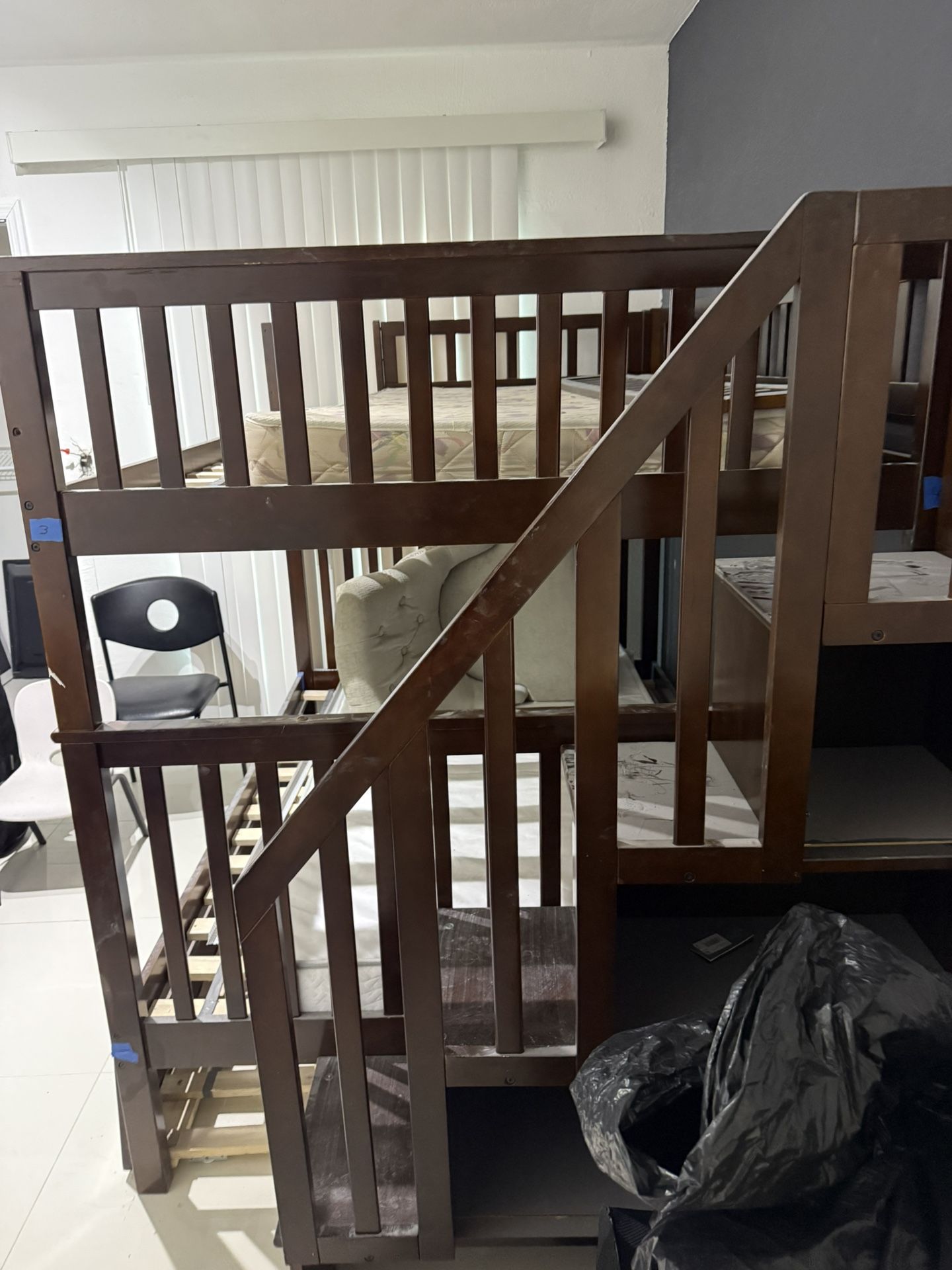 Literas Y Nevera Vino