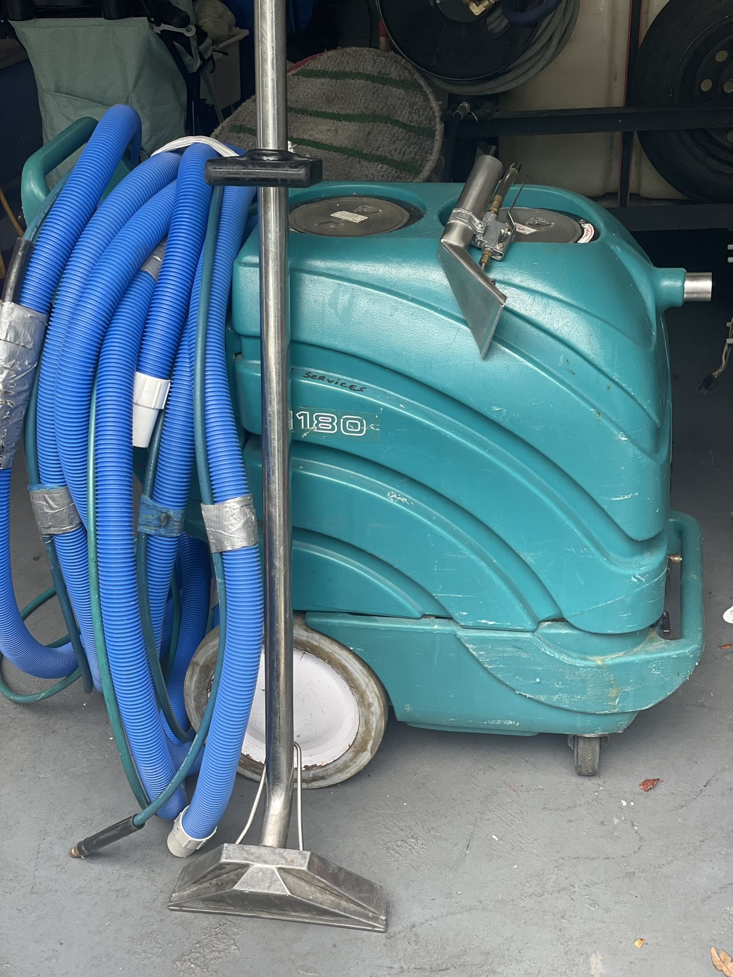 Extractor machine ( Hot And Cold )