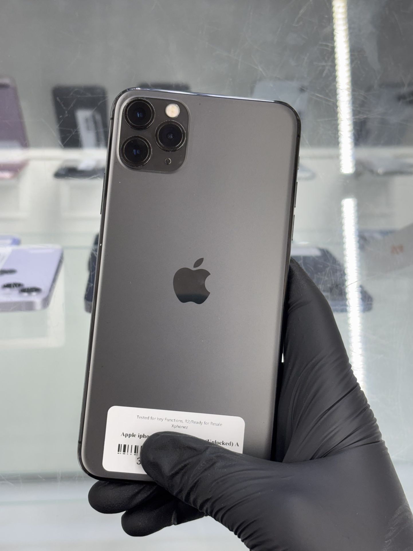 iPhone 11 Pro Max 64GB Factory Unlocked 