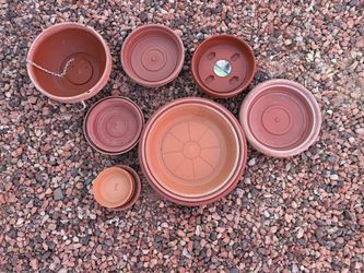 Plant Saucers 6” To 20” all 25   for $43