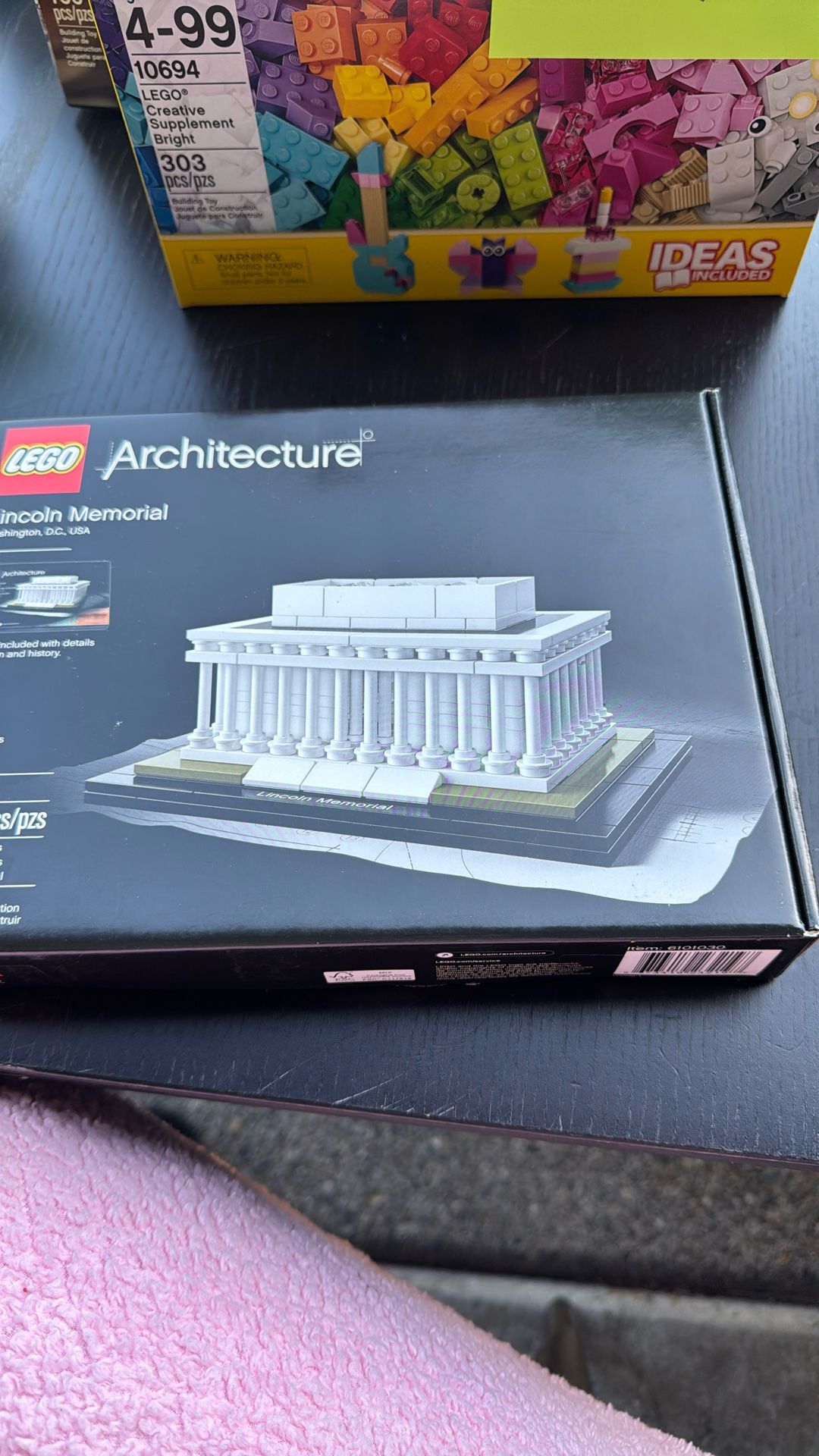 Lego Lincoln Memorial