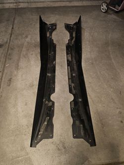 Corvette side skirts...for c8 corvette