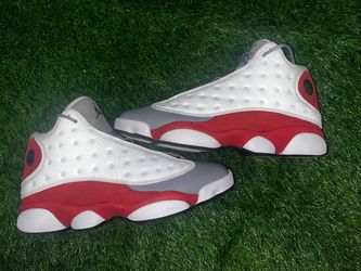 Jordan 13 “Grey Toe” size 9.5