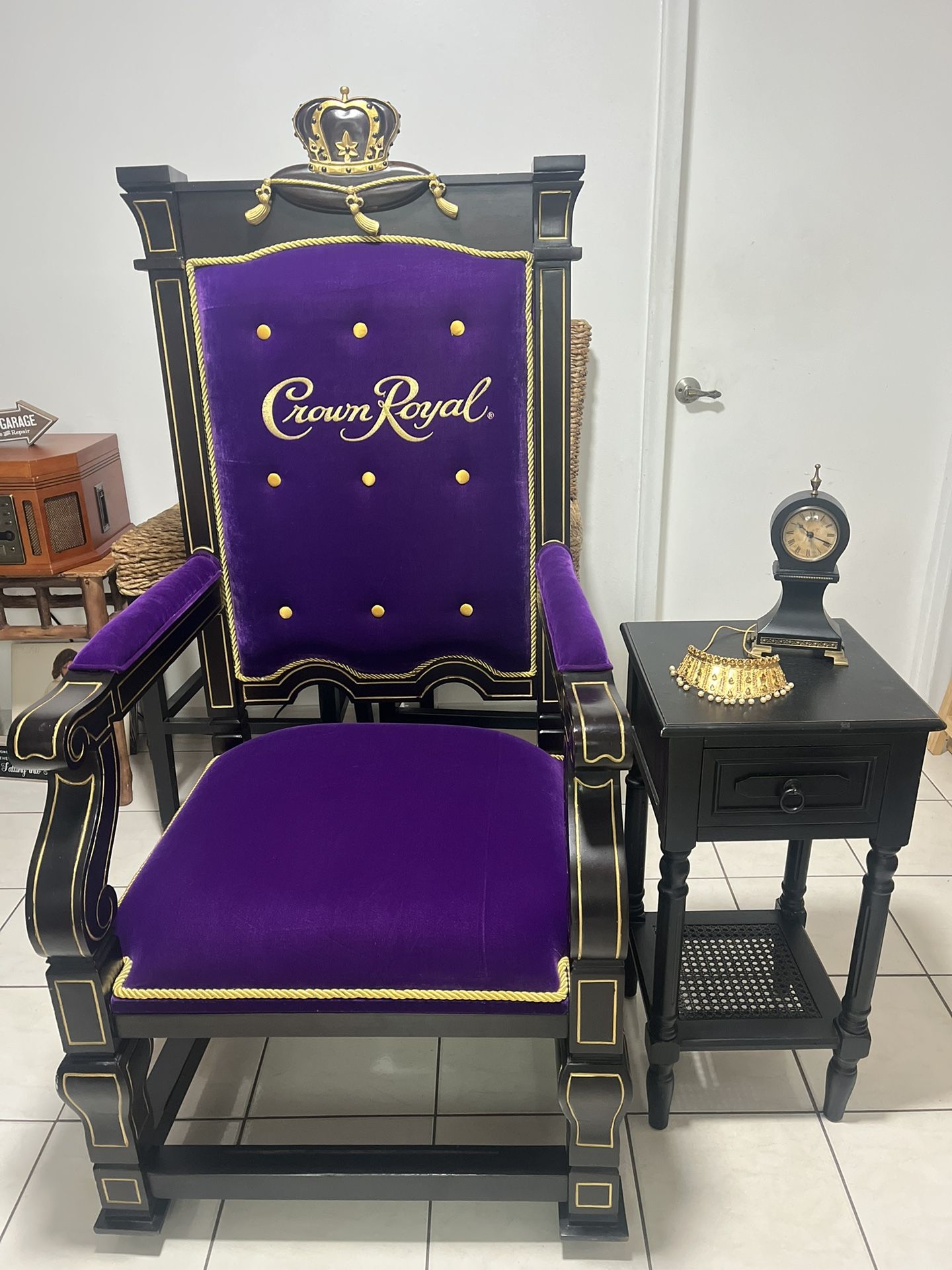 Crown Royal Collectable Throne Chair for Sale in Miami FL OfferUp